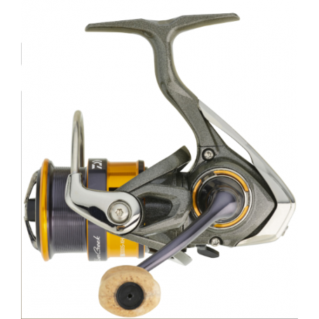 Daiwa SILVERCREEK X 2022 LT 2000S XH Angelrolle