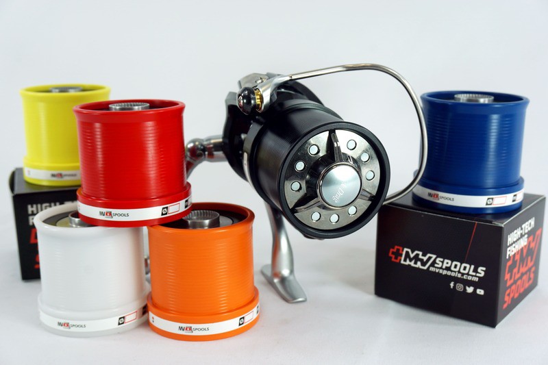 Bobina Dritta in Teflon Daiwa Surf Basia QD II